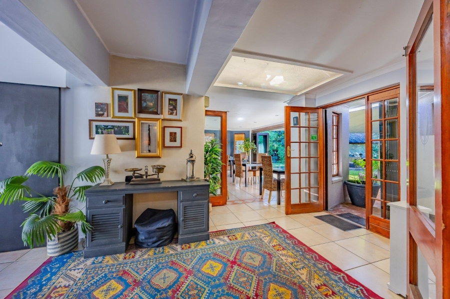 9 Bedroom Property for Sale in Durbanville Western Cape